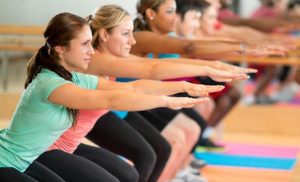 What is fitness and how a personal trainer helps you get fit